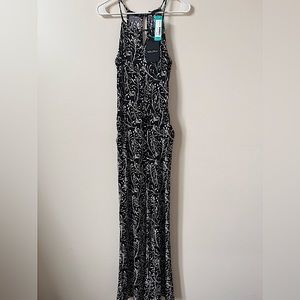 Lowrey knit jumpsuit with pockets! So comfortable! Never worn!